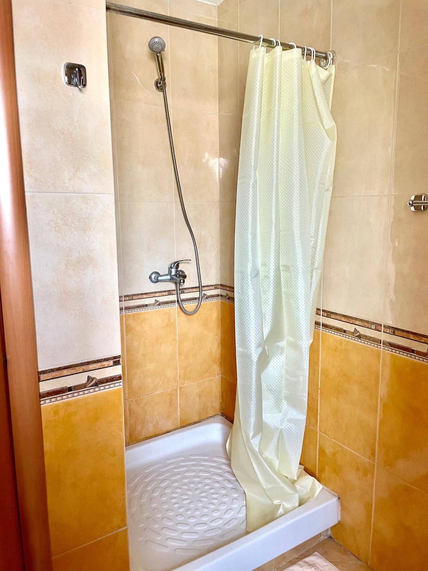 Easy Peasy - 9Th Floor View Downtown Apartment ติรานา ภายนอก รูปภาพ