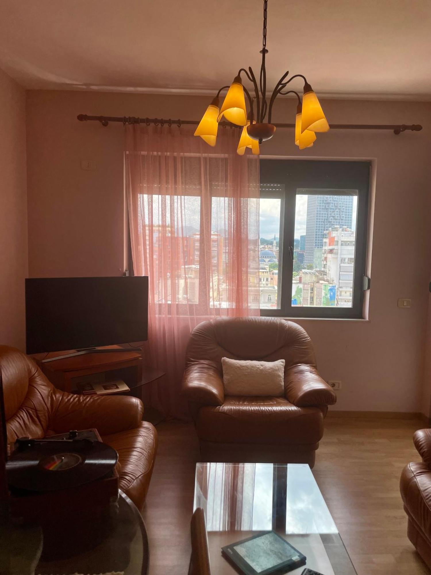 Easy Peasy - 9Th Floor View Downtown Apartment ติรานา ภายนอก รูปภาพ